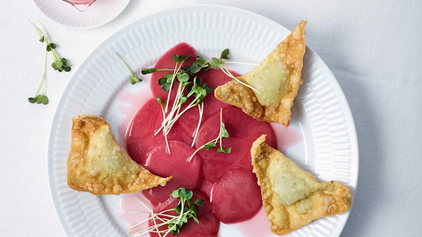 Grenadine-Essig-Kohlrabi mit Wan Tan Rezept
