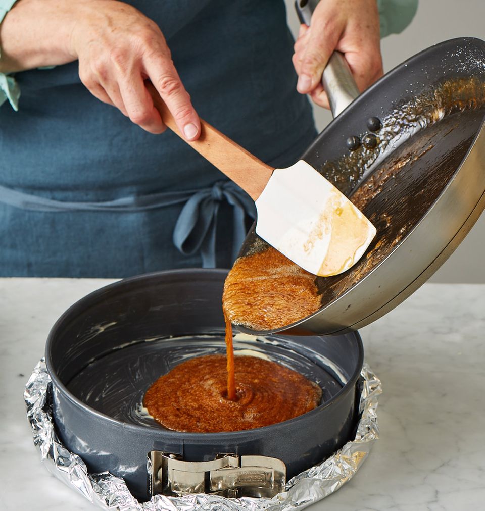 Pfirsichkuchen Melbar-Art Karamellboden herstellen Pfirsichkuchen Melbar-Art Karamellboden herstellen