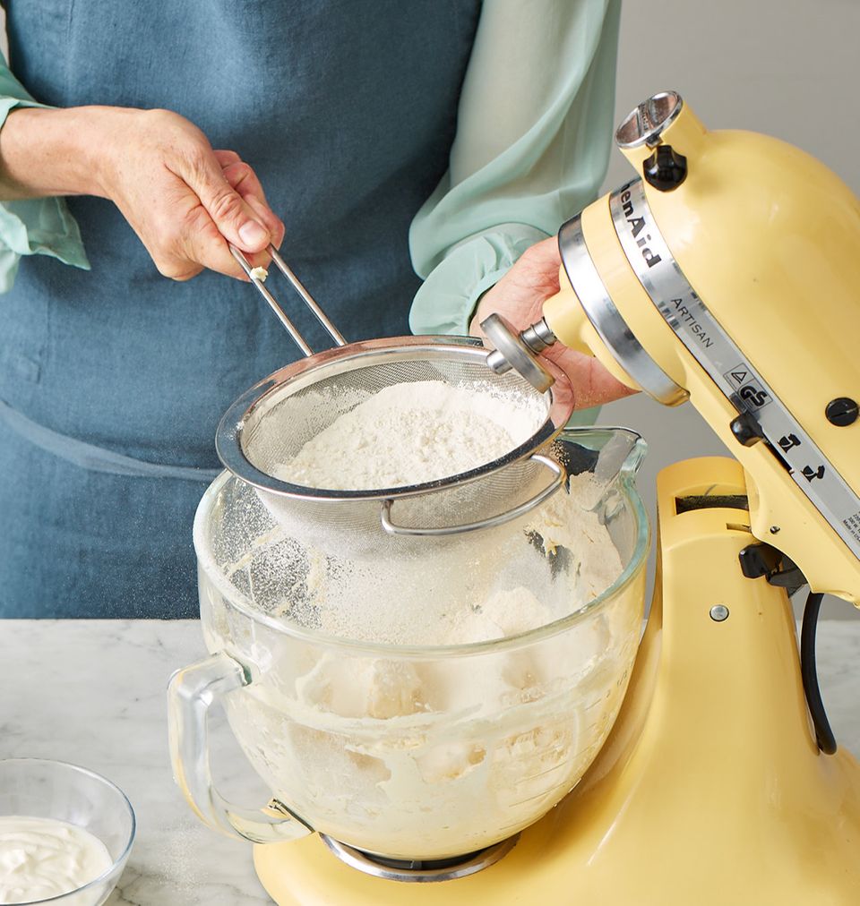 Pfirsichkuchen Melbar-Art Teig zubereiten Pfirsichkuchen Melbar-Art Teig zubereiten