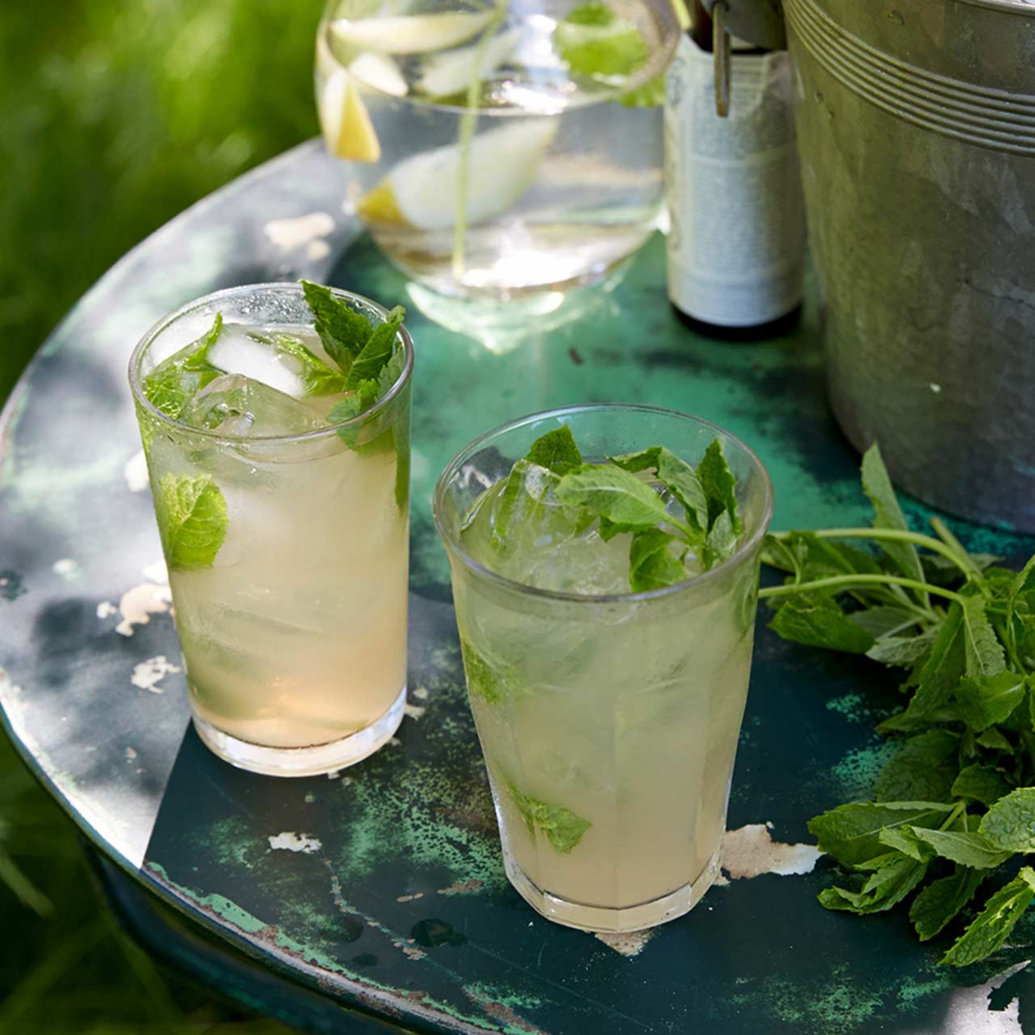 Cocktails mit Mineralwasser - [ESSEN UND TRINKEN]