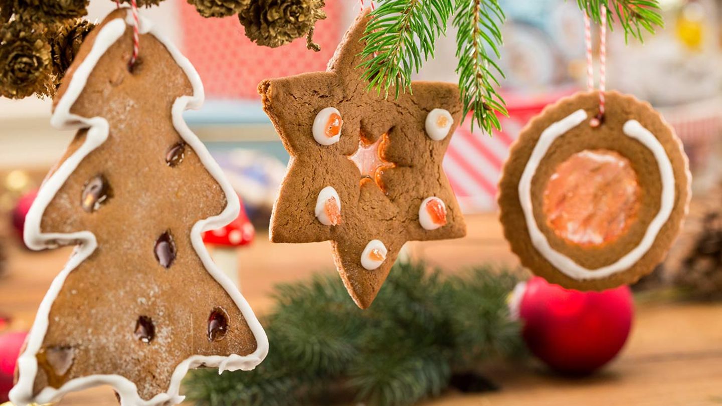 Plätzchen-Baumschmuck Rezept