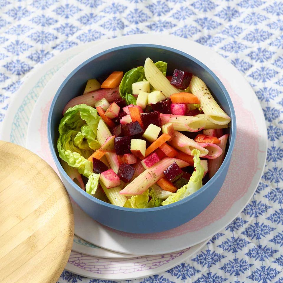 Bunter Nudelsalat mit Gemüse
