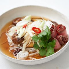 Vietnamesische Pilzsuppe