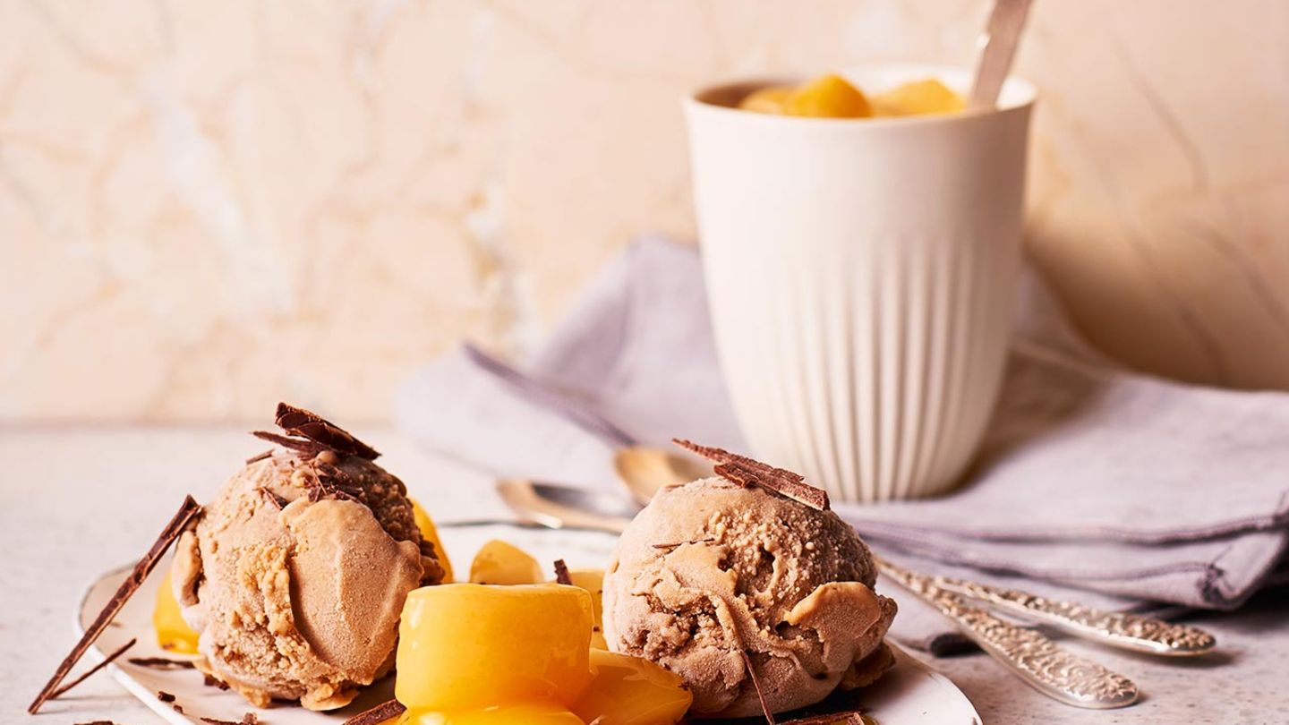 Nougateis mit Quittenkompott: Thermomix ® Rezept - [ESSEN UND TRINKEN]
