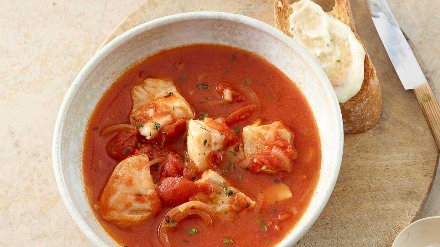 Fischsuppe mit Tomate Rezept - [ESSEN UND TRINKEN]