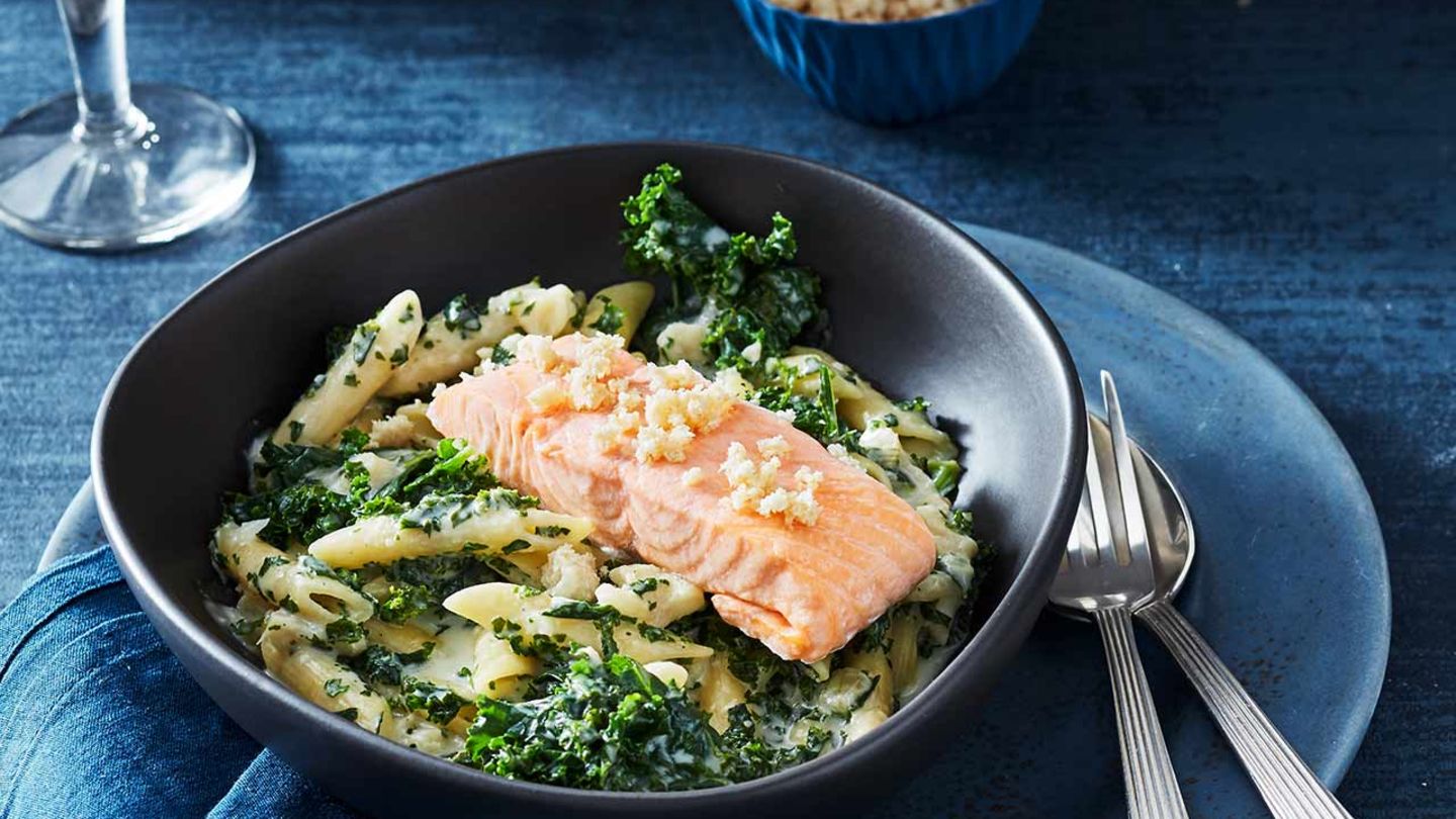 Grünkohl-Pasta mit Lachs: Thermomix ® Rezept