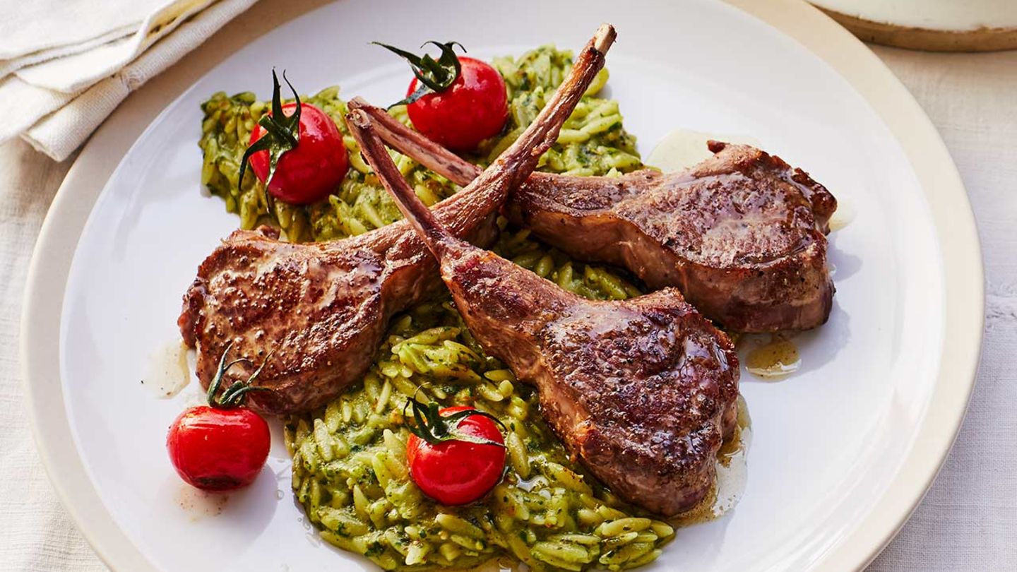 Pastasotto mit Pesto und Lammkoteletts: Thermomix ® Rezept
