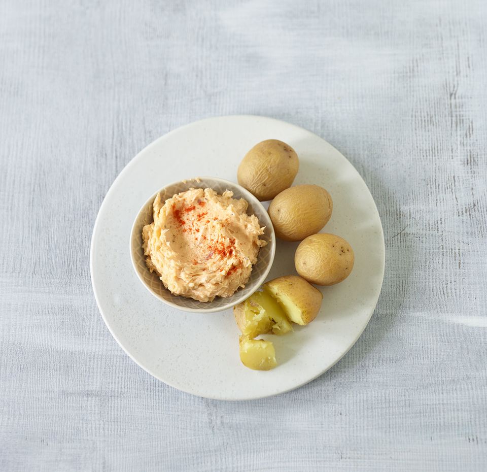 Pellkartoffeln mit Obazda Pellkartoffeln mit Obazda