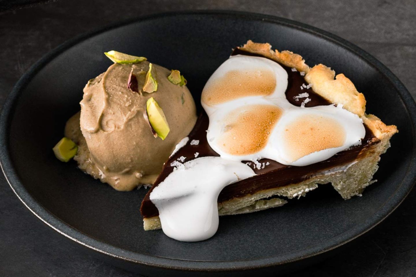 Eis Von Gebrannten Pistazien Rezept Essen Und Trinken 