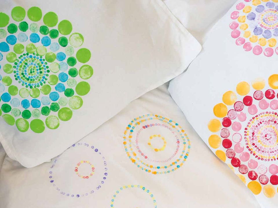 Bunt verzierte Stoffe Bunt verzierte Stoffe