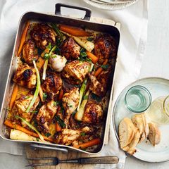 Geschmorte Maispoularde mit Tamarindensauce