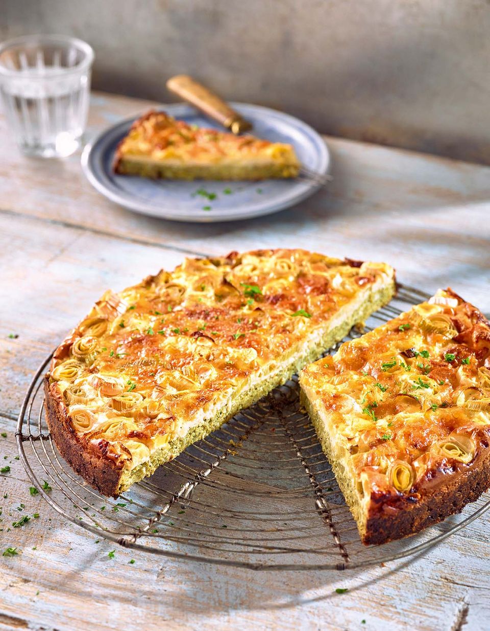 Lauchkuchen mit Brokkoliboden Lauchkuchen mit Brokkoliboden