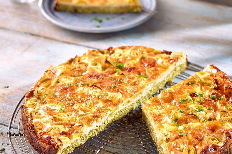 Lauchkuchen mit Brokkoliboden