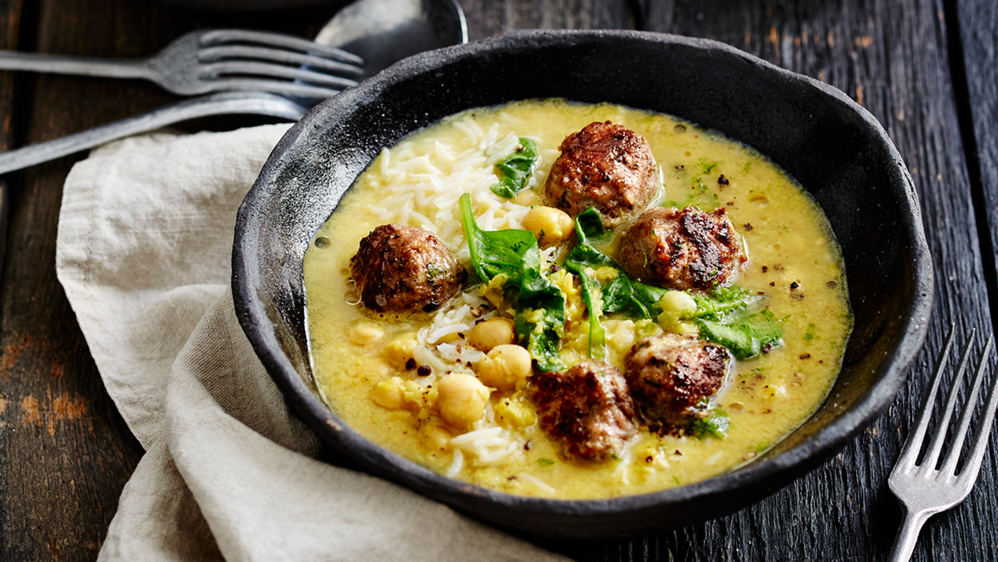 Spinat-Kichererbsen-Eintopf mit Lamm-Bällchen Rezept - [ESSEN UND TRINKEN]