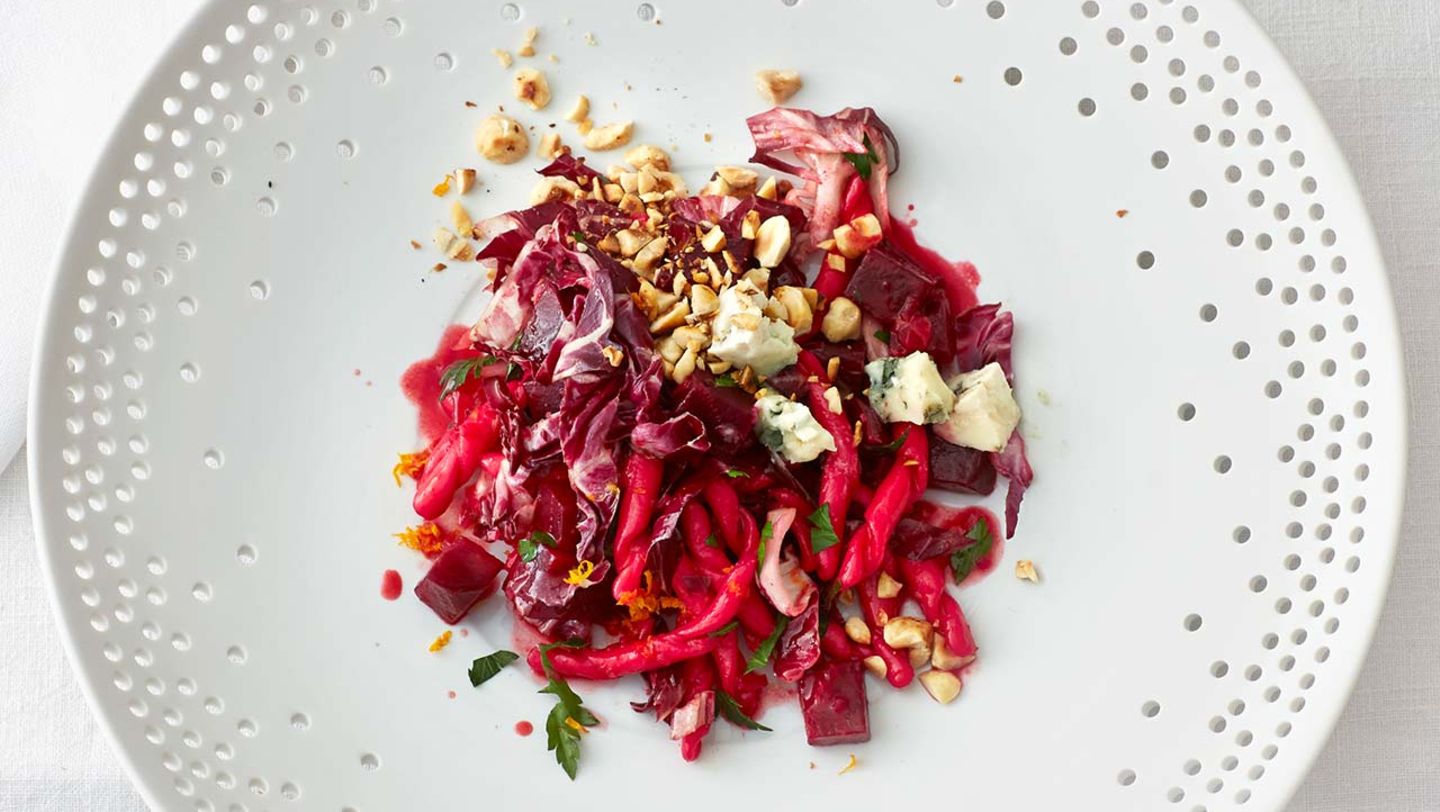 Strozzapreti mit Roter Bete und Roquefort Rezept