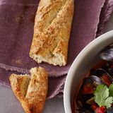 Low-Carb-Baguette mit Anis