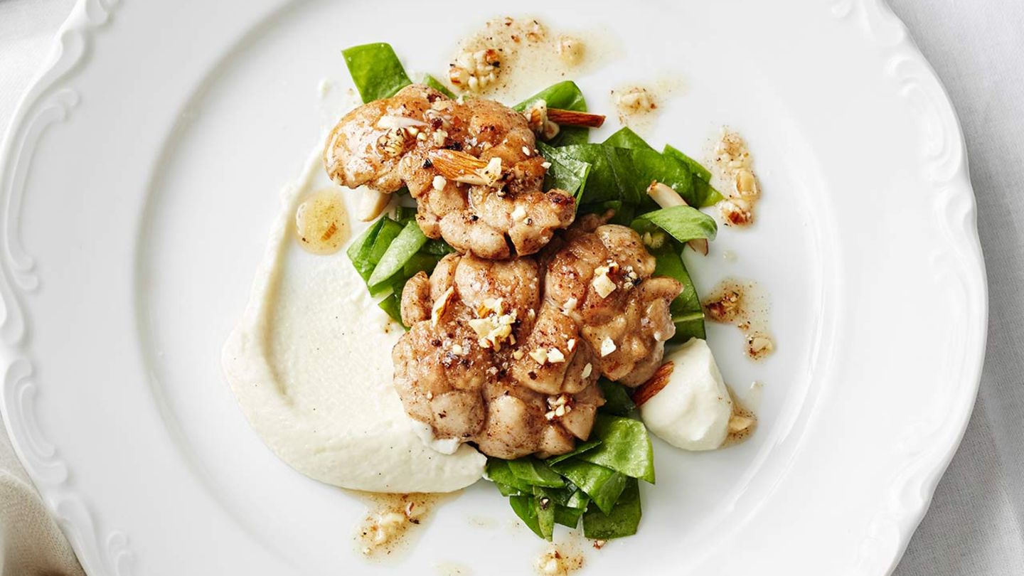 Kalbsbries mit Blumenkohlpüree und Sauerampfer Rezept