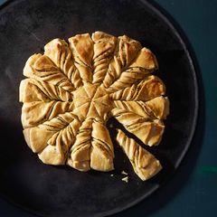 Kräuterbutter-Brotblume