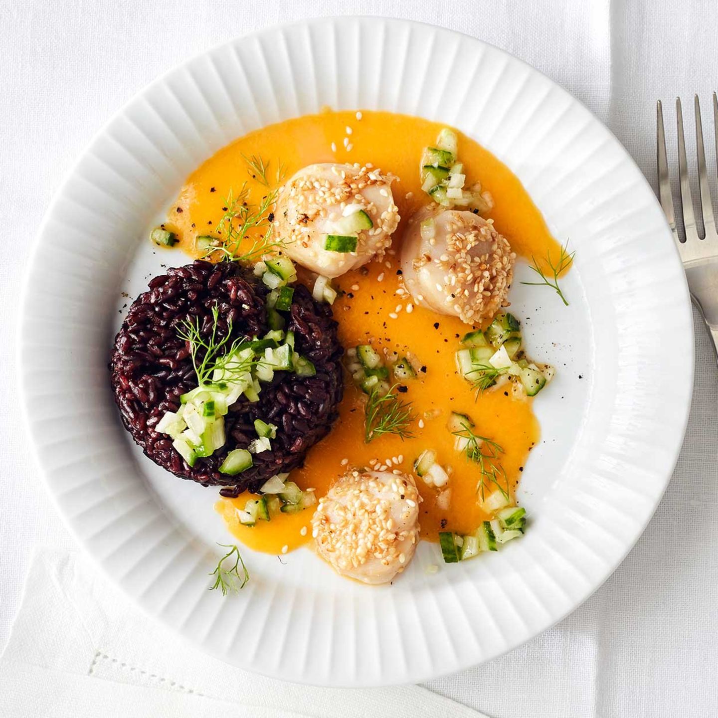 Jakobsmuscheln in Paprika-Wermut-Sauce