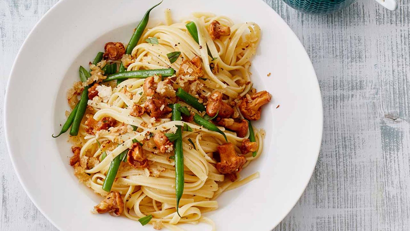 Pfifferlingsnudeln mit Bohnen Rezept