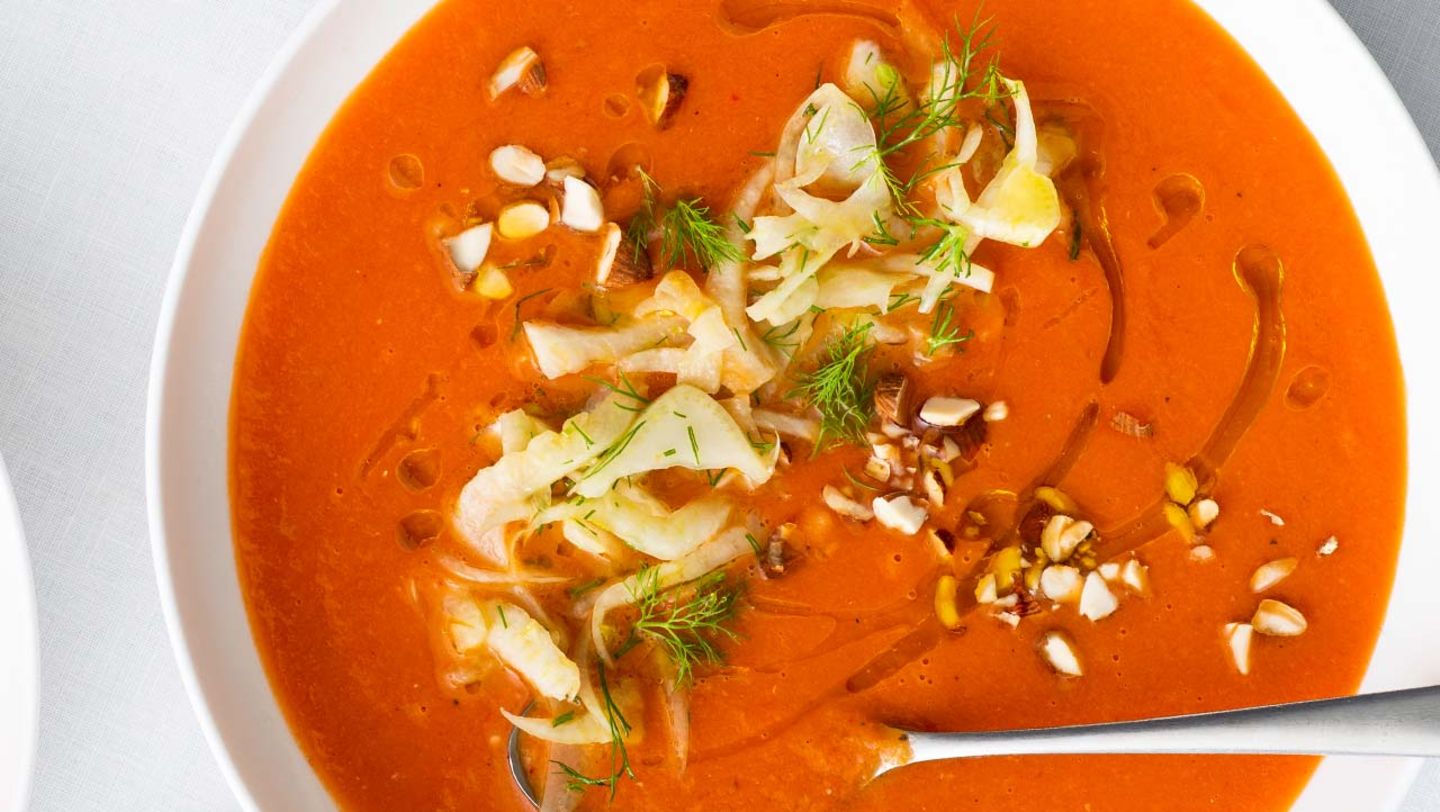 Kalte Tomaten-Aprikosen-Suppe Rezept