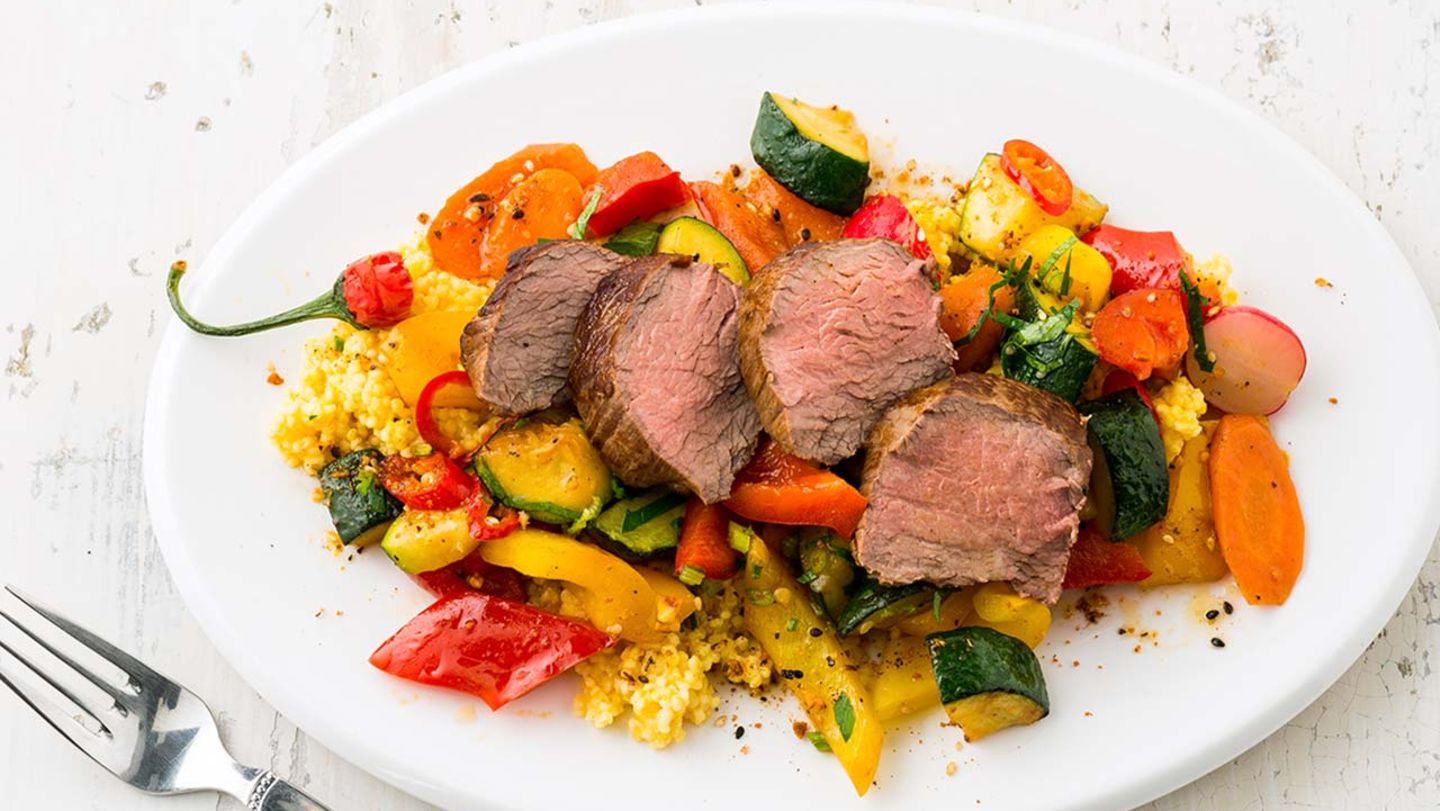 Lammrücken mit Gemüsesalat Rezept