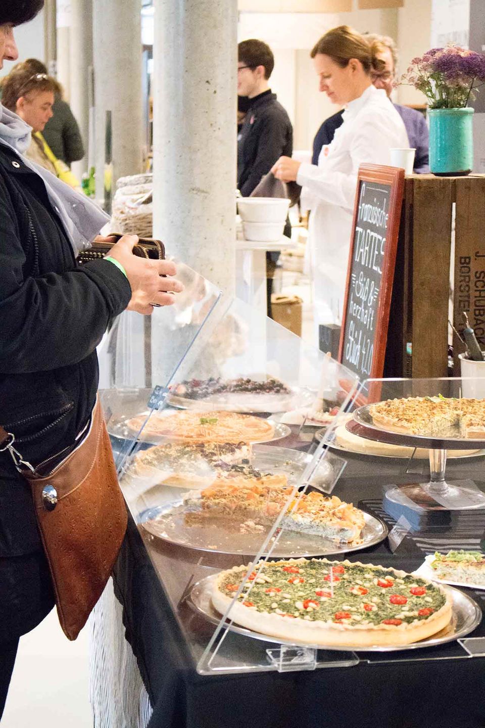 La Tarte wird dieses Jahr Leckereien auf dem Markt verkaufen. La Tarte wird dieses Jahr Leckereien auf dem Markt verkaufen.
