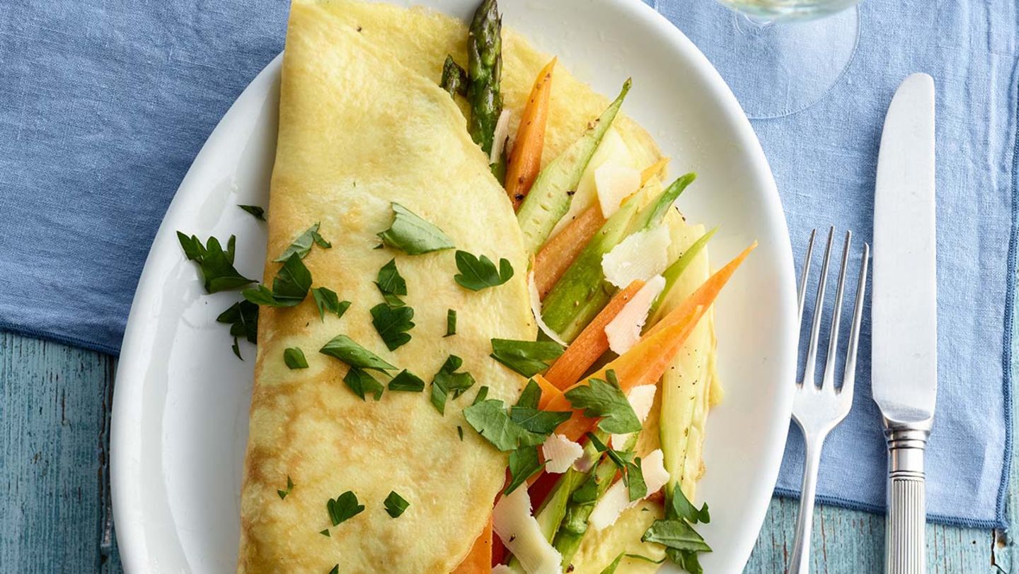 Gemüse-Omelett mit grünem Spargel Rezept