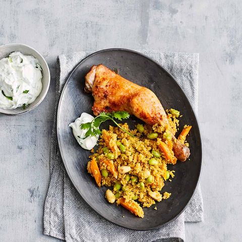 Hähnchenkeulen mit Couscous