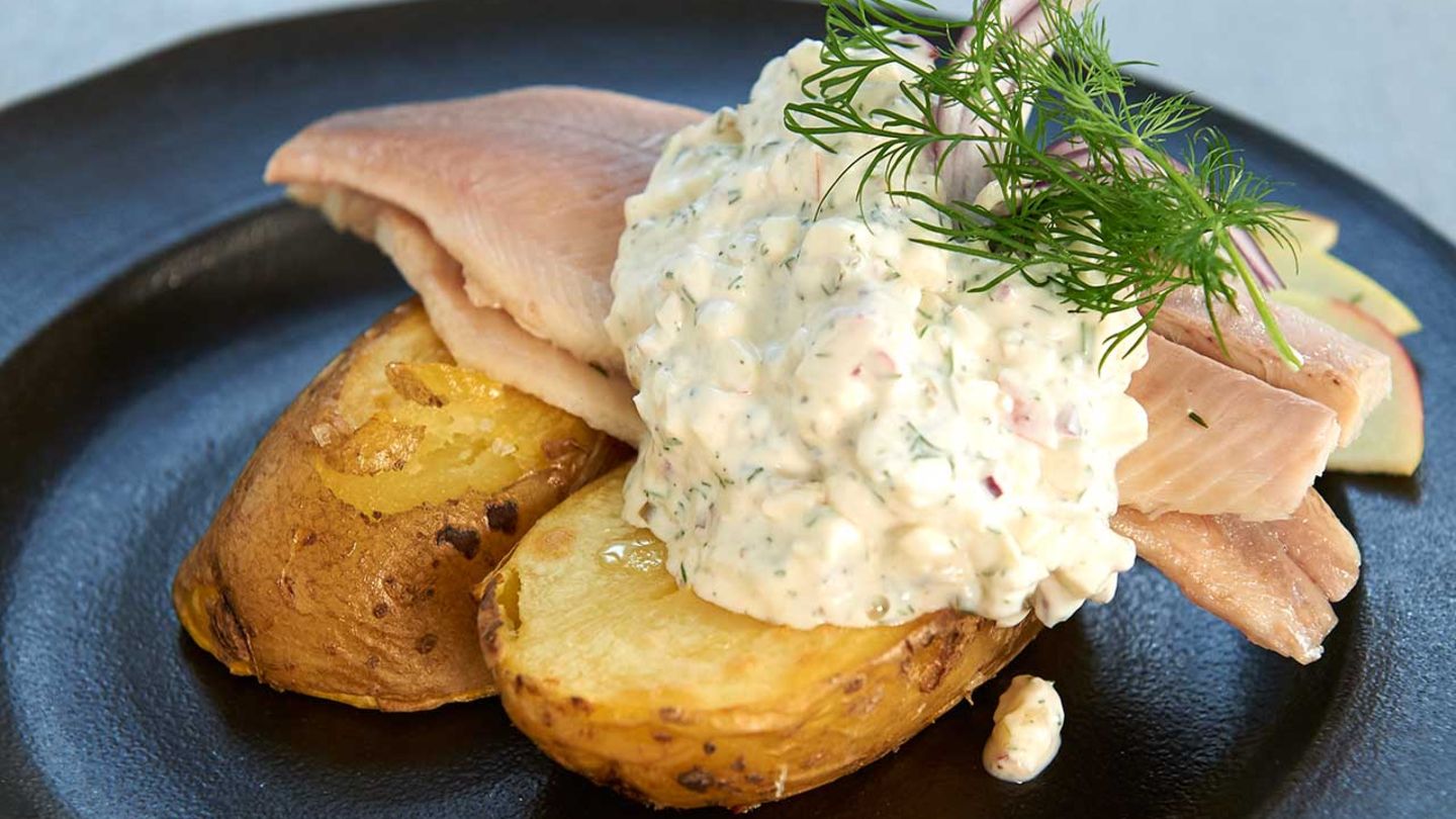 Röstkartoffeln mit Forelle Hausfrauenart Rezept