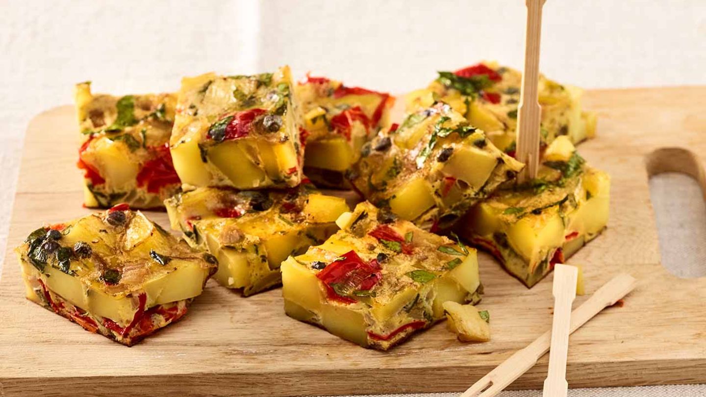 Tortilla mit Paprika und Sardellen Rezept - [ESSEN UND TRINKEN]