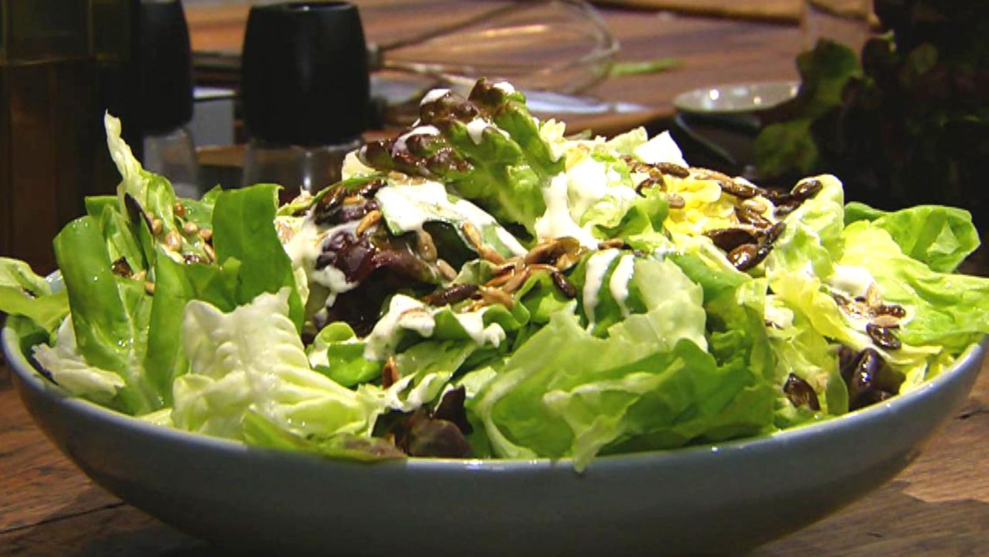 Grüner Salat mit Sahne-Vinaigrette: Für jeden Tag Kochshow