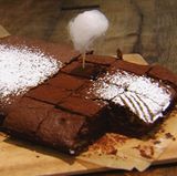 Schoko-Orangen-Brownies mit Nüssen: Rezept aus der Kochshow essen & trinken Für jeden Tag
