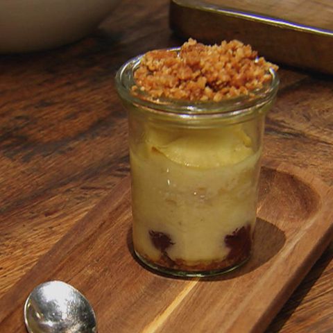 Mini-Cheesecake mit Kirschen: Rezept aus der Kochshow essen & trinken Für jeden Tag