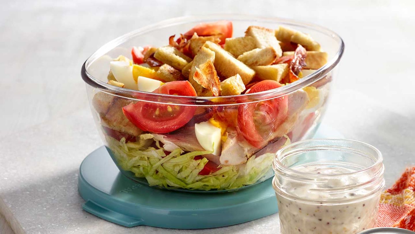 Club-Sandwich-Schichtsalat