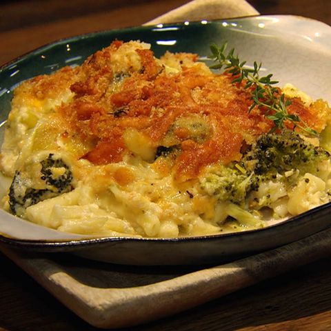Makkaroni-Käse-Auflauf mit Gemüse: Rezept aus der Kochshow essen & trinken Für jeden Tag