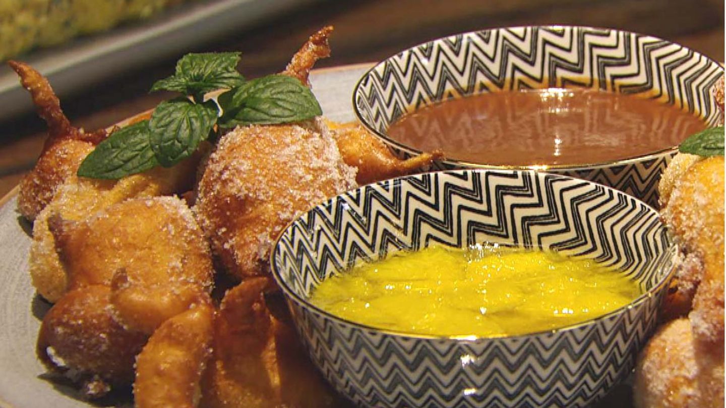 Quark-Krapfen mit zweierlei Saucen: Für jeden Tag Kochshow - [ESSEN UND ...