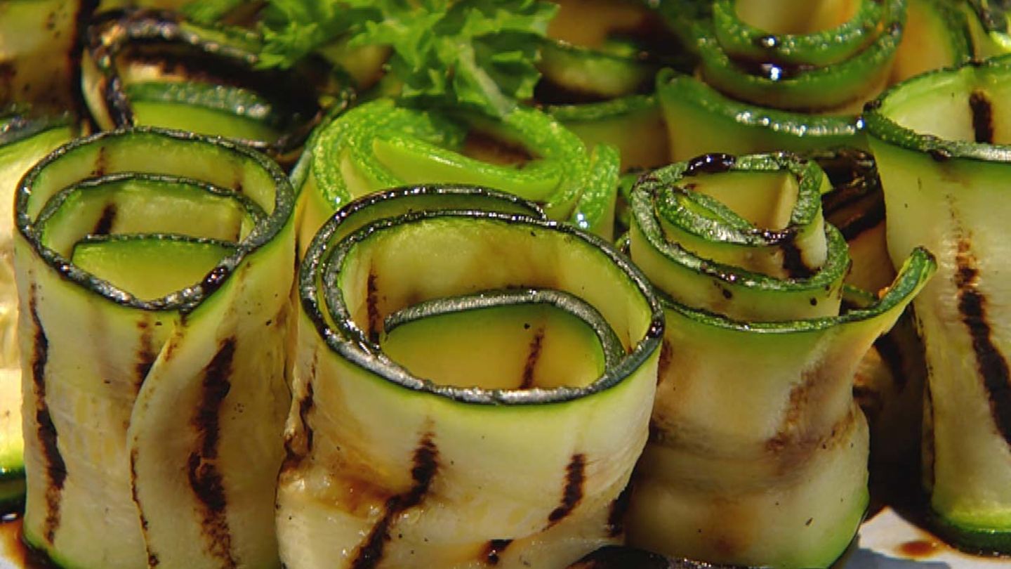 Zucchinistreifen mit Balsamico: Für jeden Tag Kochshow