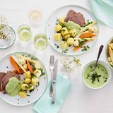 Tafelspitz mit Gemüse und grüner Sauce