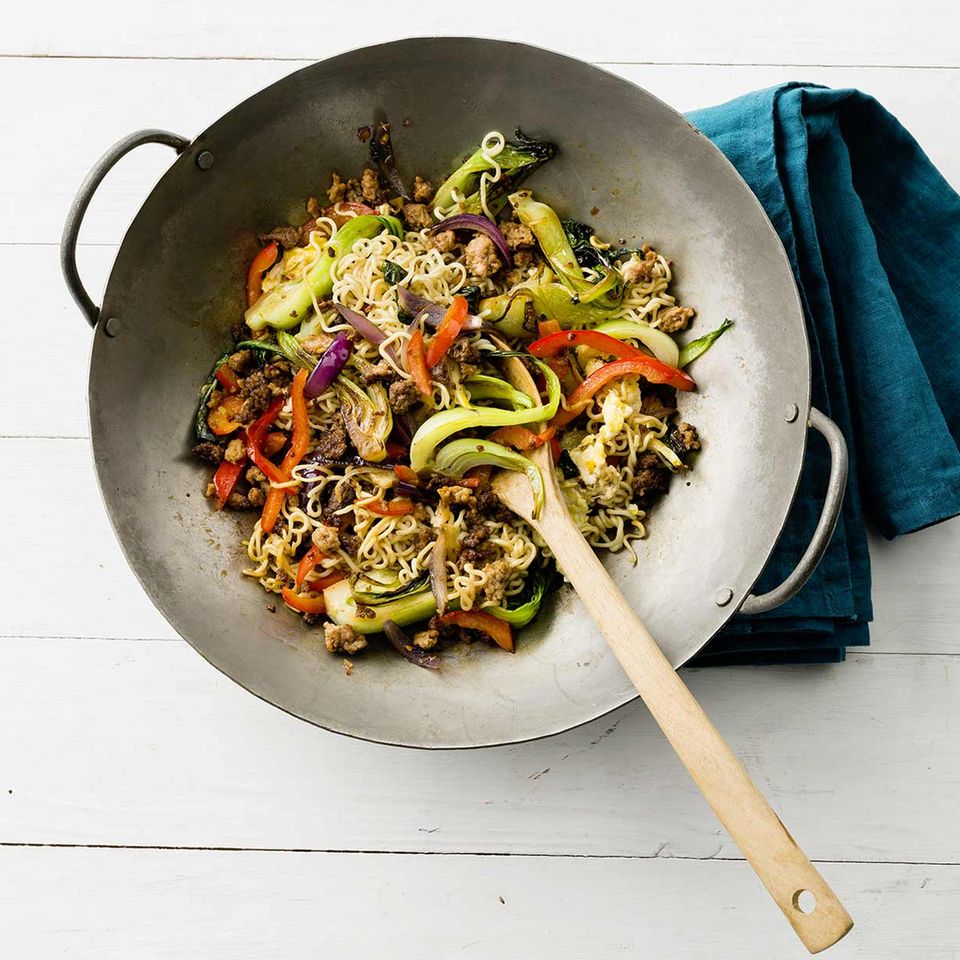 Bratnudeln Mit Pak Choi Rezept Essen Und Trinken