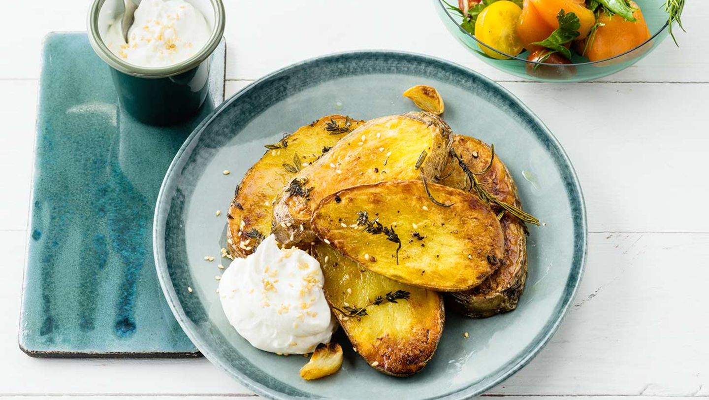 Kartoffelscheiben mit Sesamquark Rezept