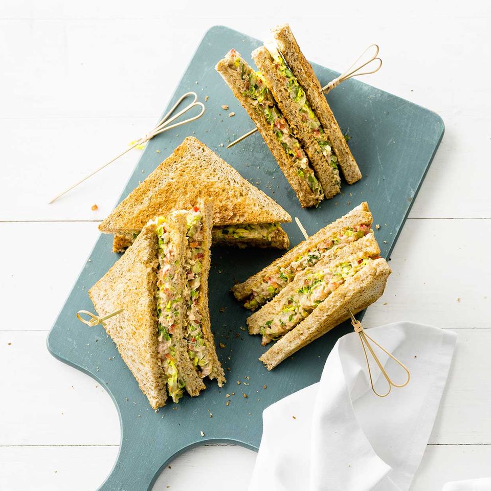 Thunfisch-Sandwich mit Koriandergrün