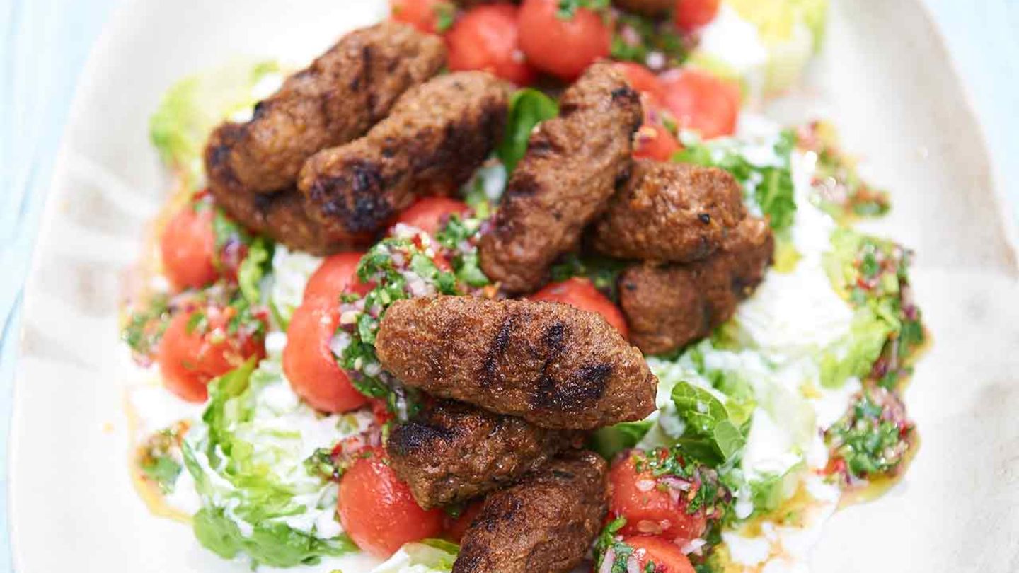 Melonensalat mit Cevapcici Rezept