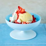 Erdbeer-Eisbecher