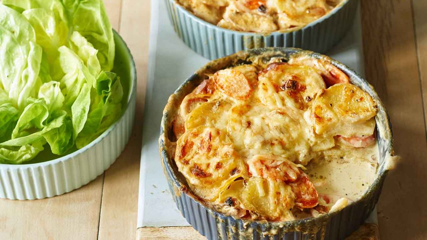 Kartoffel-Möhren-Gratin mit Steinpilzsahne Rezept