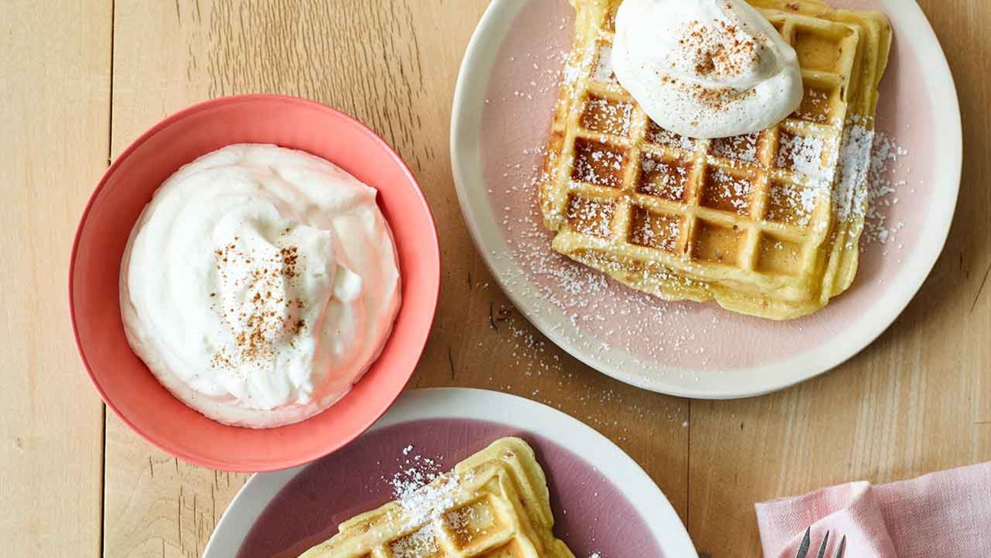 Mandel-Apfel-Waffeln Rezept - [ESSEN UND TRINKEN]