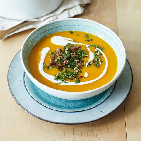 Scharfe Kürbis-Linsen-Suppe