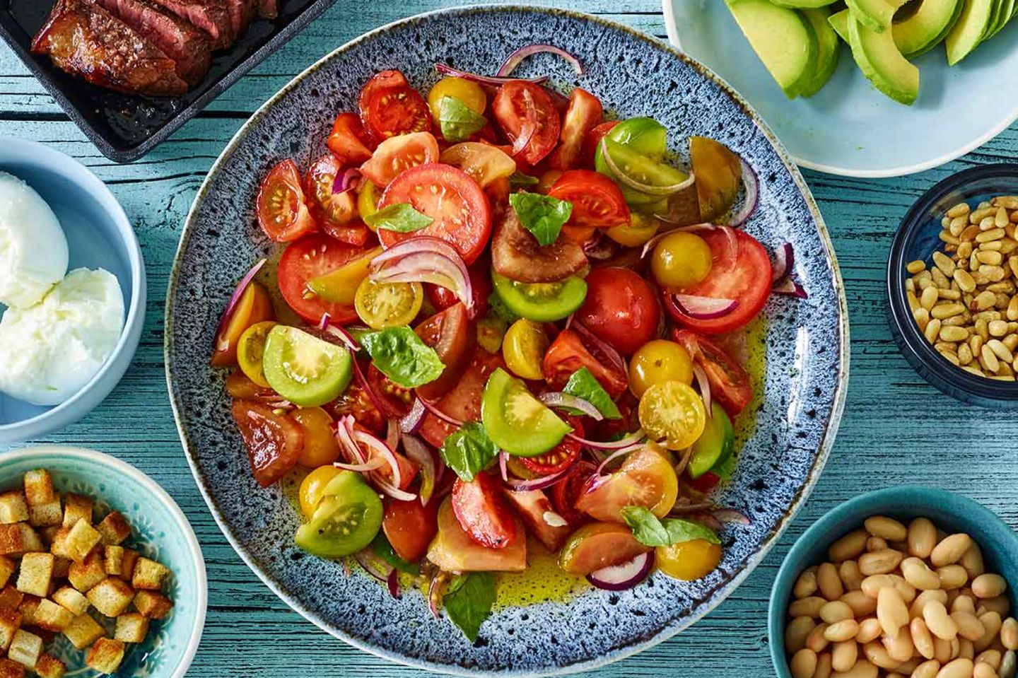 Tomatensalat Mit Toppings Rezept Essen Und Trinken