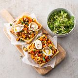 Kürbis-Birnen-Tartes mit Ziegenkäse
