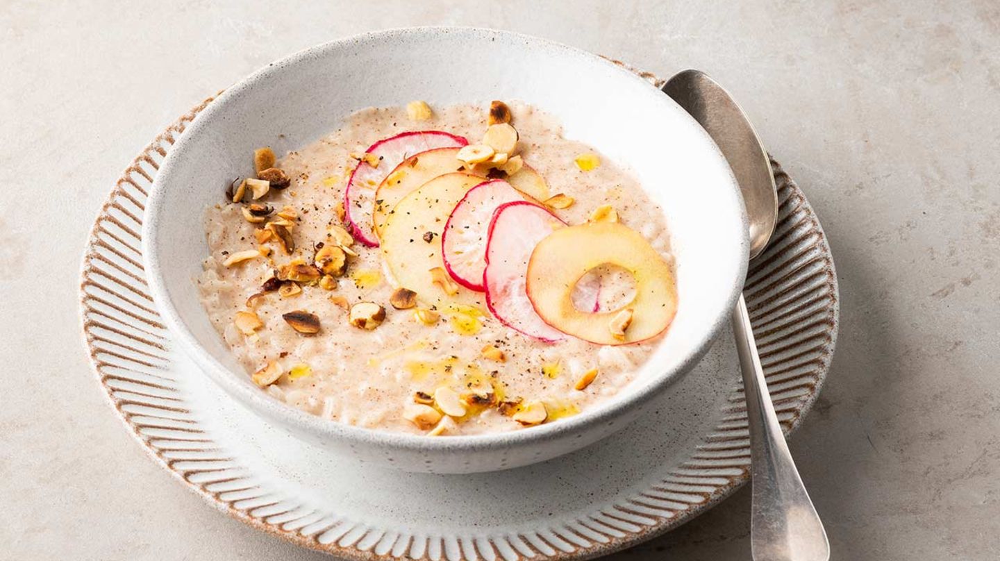 Haselnuss-Risotto mit Rettich-Apfel-Topping Rezept